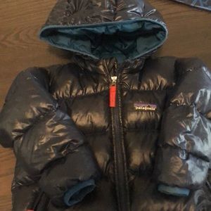 Patagonia Hi-Loft Down Sweater Hoodie blue 2T